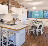 Coastal Cottage - Accommodation Bookings