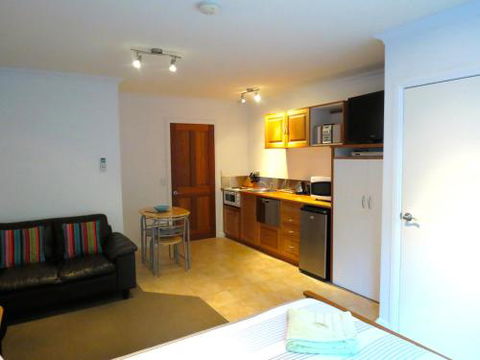 The Wave Oasis SC B & B - Accommodation Bookings 5