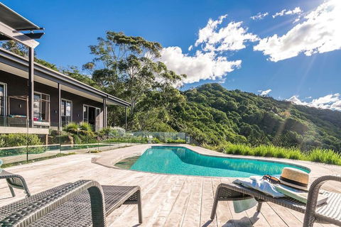 Summer Breeze - Accommodation Bookings 6