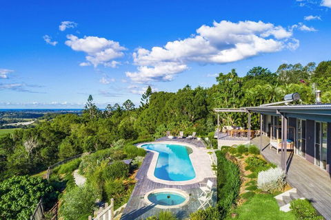 Summer Breeze - Accommodation Bookings 1