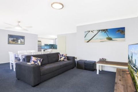 Tugun Palms Holiday Villa - Accommodation Bookings 0