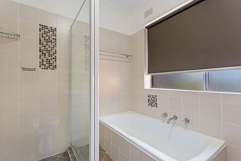 Adriana 10 / 83 Ronald Avenue - Accommodation Bookings 1