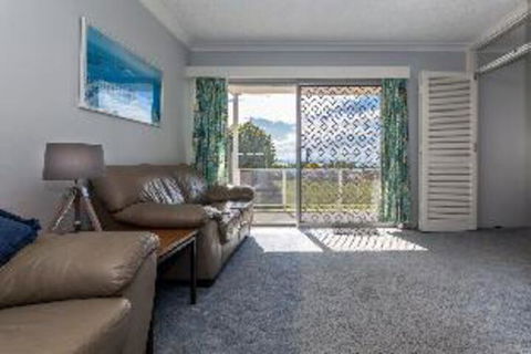 2 Bedroom Apartment Castaways Unit 1 - Accommodation Bookings 4