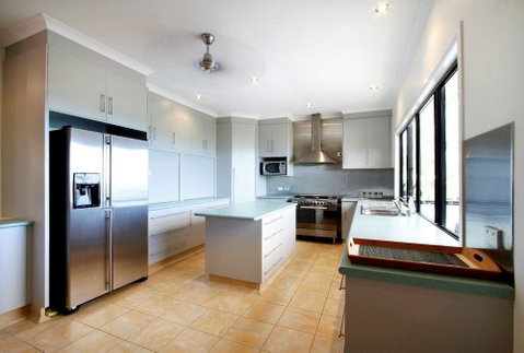 Hideaway Retreat Beach House With Pool - Accommodation Bookings 3