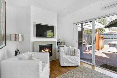 Capella Villa 3 - Accommodation Bookings 6
