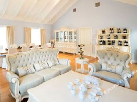 Maison Blue Pty Ltd Adelaide - Accommodation Bookings 5
