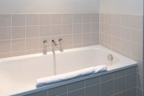 Luxury East Melbourne Apartment - Accommodation Bookings 2