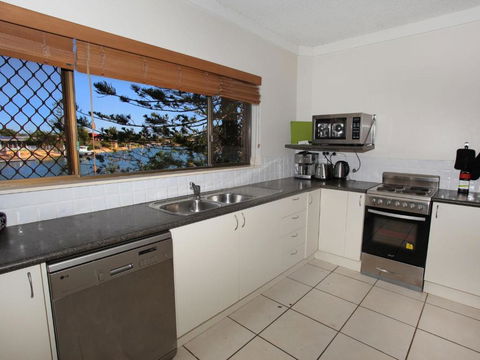 Anjuna 2 2 BDRM Budget Stay On Canal - Accommodation Bookings 2