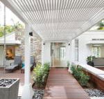 9 Cooran Court