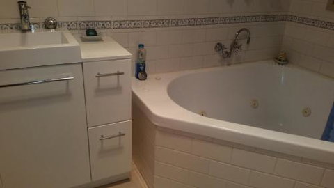 About Time Retreats Studio Three - Accommodation Bookings 3