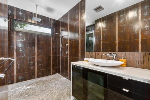 Salt Village Retreat - Accommodation Bookings 2