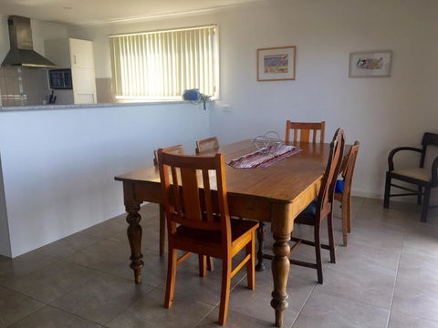 Blakeney Holiday House - Accommodation Bookings 3