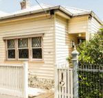 Simmers Serviced Apartments - Accommodation Bookings