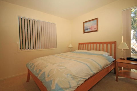 Sea Shell Chalet At Berrara Chalet - Accommodation Bookings 3
