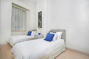 Two Bedroom Apartment Bridge Street(CL405)