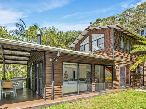 Avoca Beach Living 84 Avoca Drive Avoca Beach - Accommodation Bookings 2