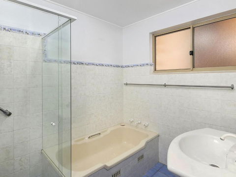 By The Sea Cumbernauld #1 1 / 12 Terrigal Esp Terrigal - Accommodation Bookings 2