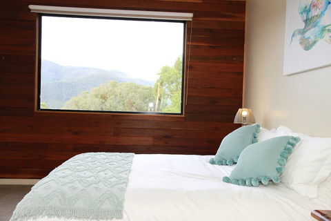 Woollybutt - Accommodation Bookings 0