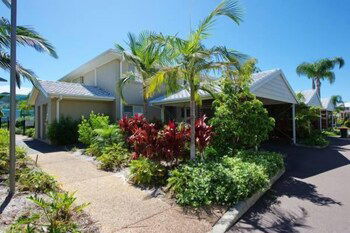 Pacific Blue Townhouse 351 265 Sandy Point Road - Accommodation Bookings 0
