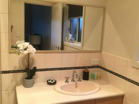 Apartment 229 Mount Gambier - Accommodation Bookings 2