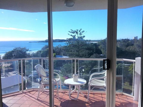 Mooloolaba Beachfront Apartment - Accommodation Bookings 1