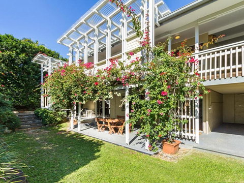 Coberay - Accommodation Bookings 2