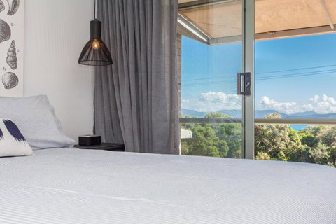 Surfside6 At James Cook Clarkes Beach - Accommodation Bookings 1