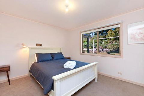 Nevertire - Accommodation Bookings 6