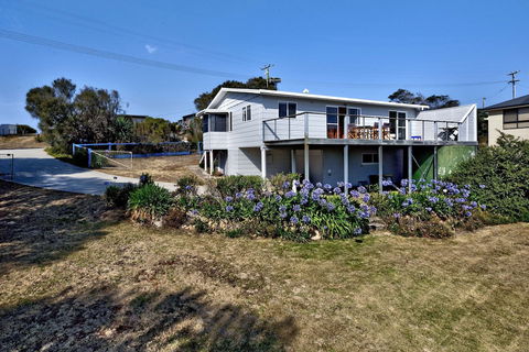 Waders - Accommodation Bookings 0