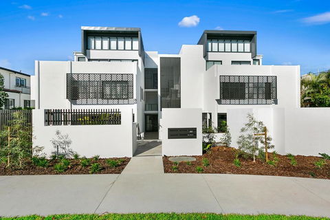 Indulge At Indigo Sunshine Beach - Accommodation Bookings 1