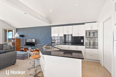 Absolute Waterfront At Anna Bay - Accommodation Bookings 1