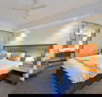 Sea Side 104 - Accommodation Bookings
