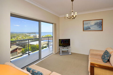 Adriana 6 / 83 85 Ronald Avenue - Accommodation Bookings 5