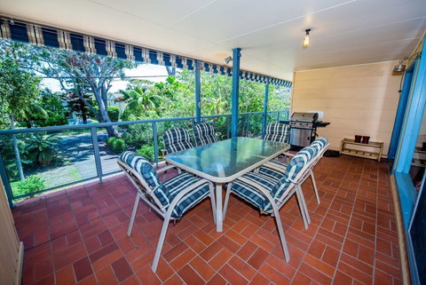 Shoal Bay Avenue Unit 3 / 7 - Accommodation Bookings 6