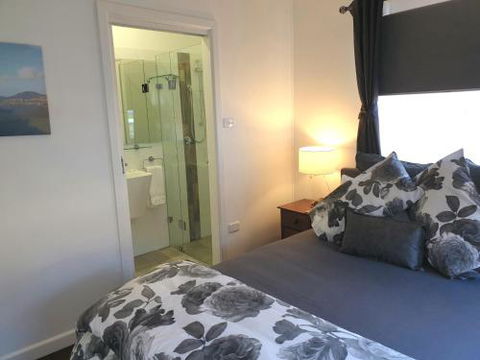NEW Winston Cottage Leura Views & Location - Accommodation Bookings 4