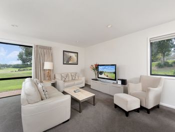 Flagship Villa 111 Horizons Golf Club - Accommodation Bookings 0