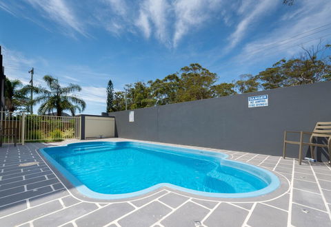 Beach Club 18 Nelson Bay - Accommodation Bookings 1