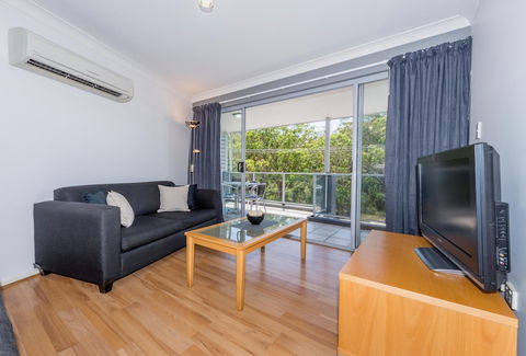 Beach Club 18 Nelson Bay - Accommodation Bookings 5