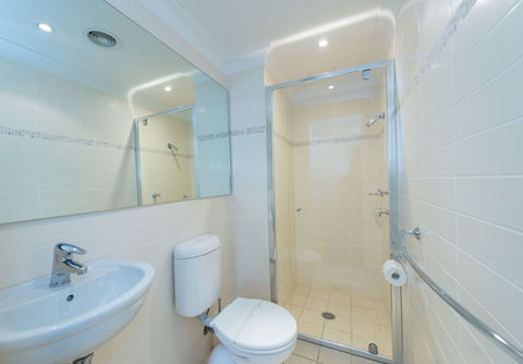 Beach Club 18 Nelson Bay - Accommodation Bookings 4