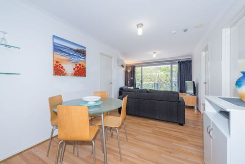 Beach Club 18 Nelson Bay - Accommodation Bookings 6