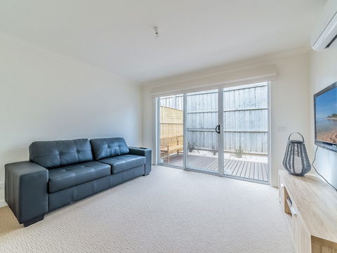 Genesta 5B House In Cowes - Accommodation Bookings 3
