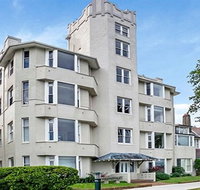 Modern Apartment with Sydneys Finest Views CP308 - Accommodation Bookings