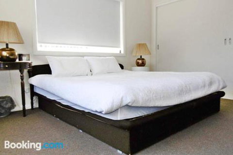 Allure - Accommodation Bookings 5