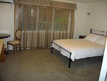 Elizabethan Lodge - Accommodation Bookings 3