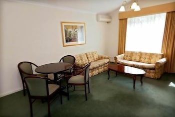 Elizabethan Lodge - Accommodation Bookings 1