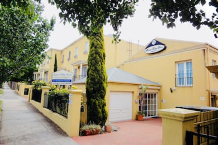 Moonee Ponds VIC Accommodation Bookings