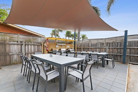 Allambi Holiday Apartments - Accommodation Bookings 2