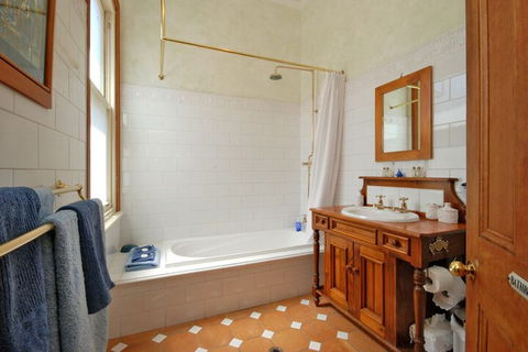 Above Bored Bed & Breakfast - Accommodation Bookings 6