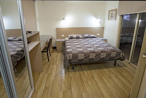 Cattrall Park Motel - Accommodation Bookings 3