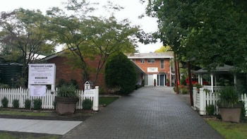 Westwood Lodge Apartments - Accommodation Bookings 0
